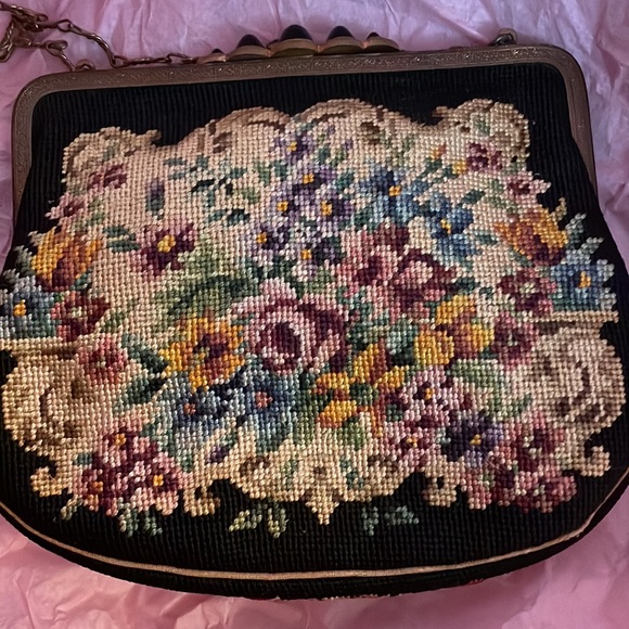 Vintage Rare Floral Needlepoint Tapestry Bag.Made In Australia 🔺FIRM🔺 - Picture 9 of 16